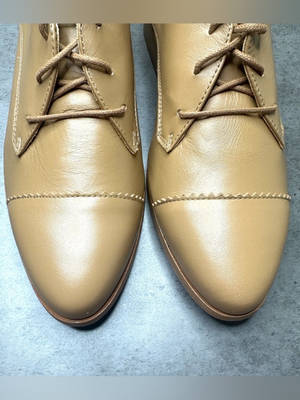 Nisolo Emilia Leather Cap Toe Oxfords – Almond – Size 10 - Picture 3 of 8